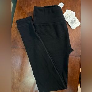 NWT Black Fabletics seamless ribbed leggings